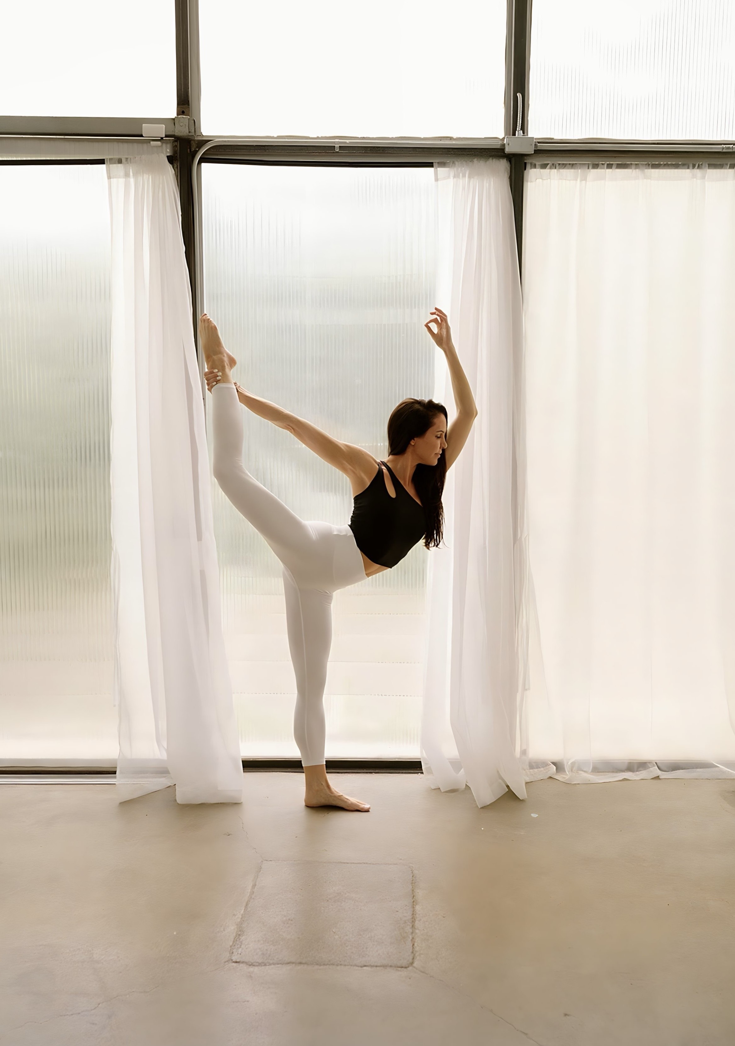 Special Black Friday Flow
Yoga Retreat