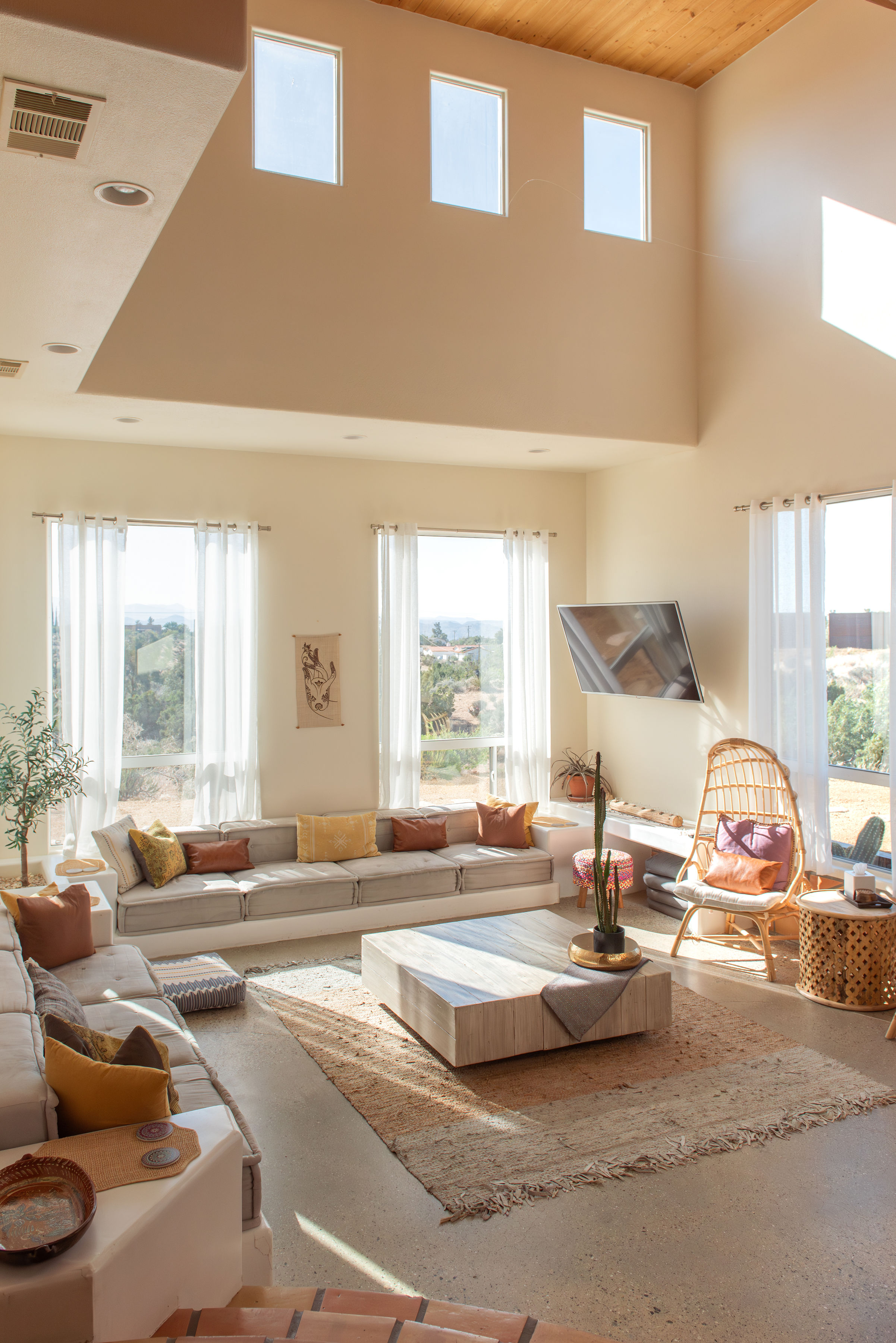 Joshua Tree Yoga Retreat Resort
