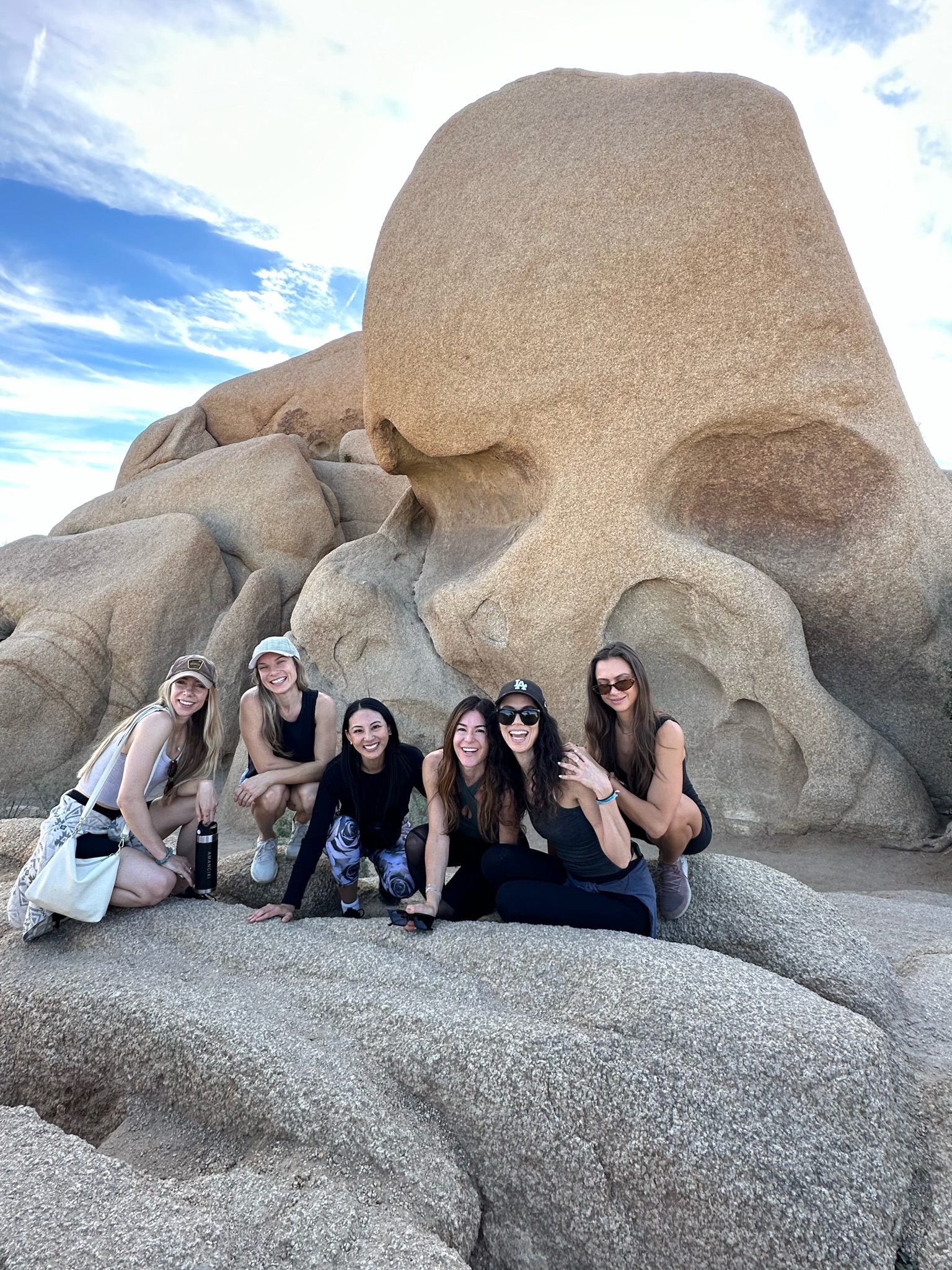 Joshua Tree Yoga Retreat Resort Hiking