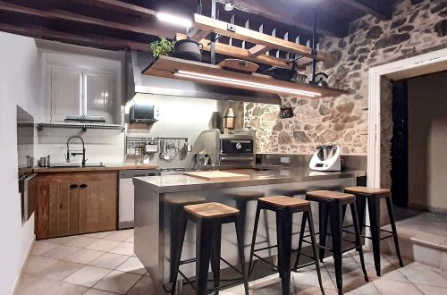 Yoga Retreat Dining Accommodations 